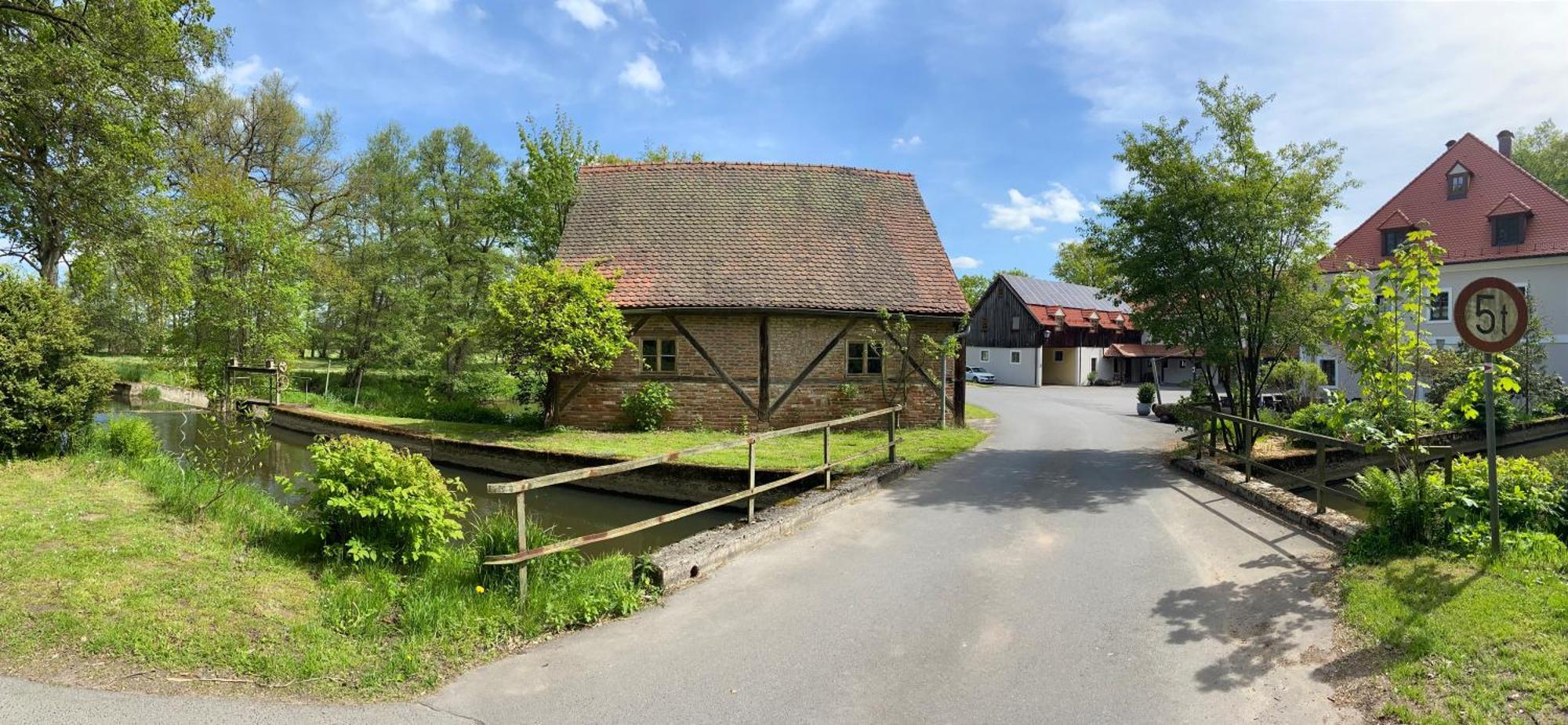 Landhotel Kahrmuehle Pressath Exteriör bild