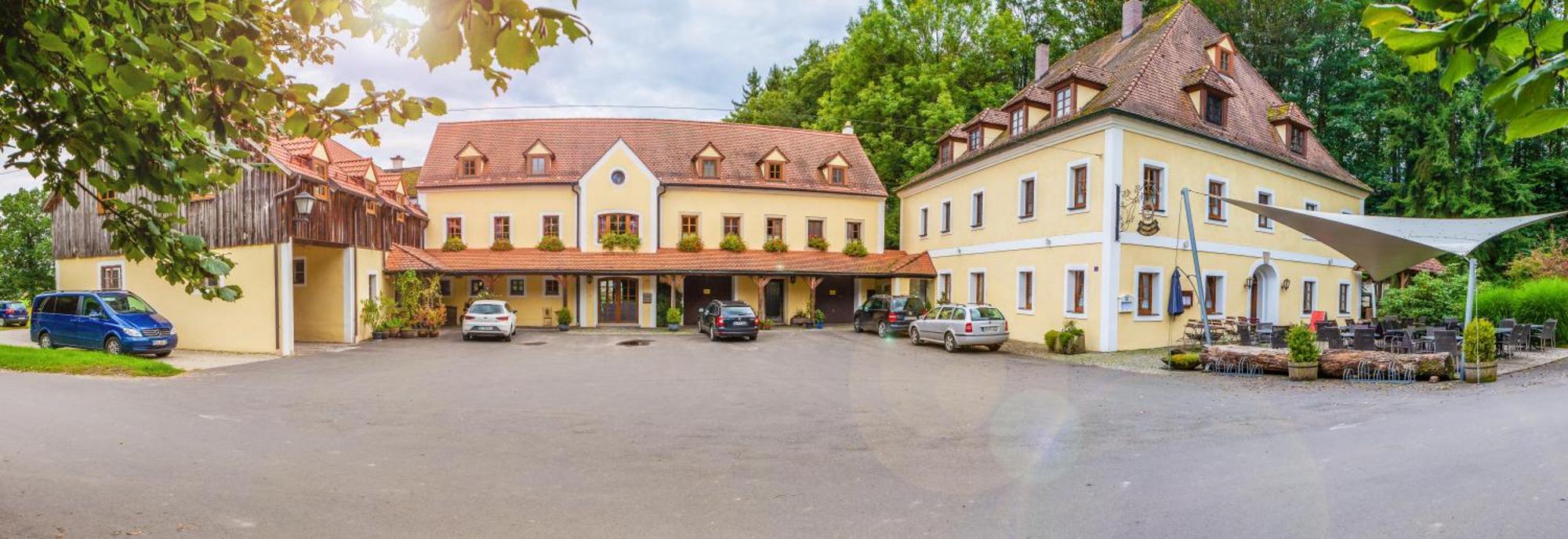 Landhotel Kahrmuehle Pressath Exteriör bild
