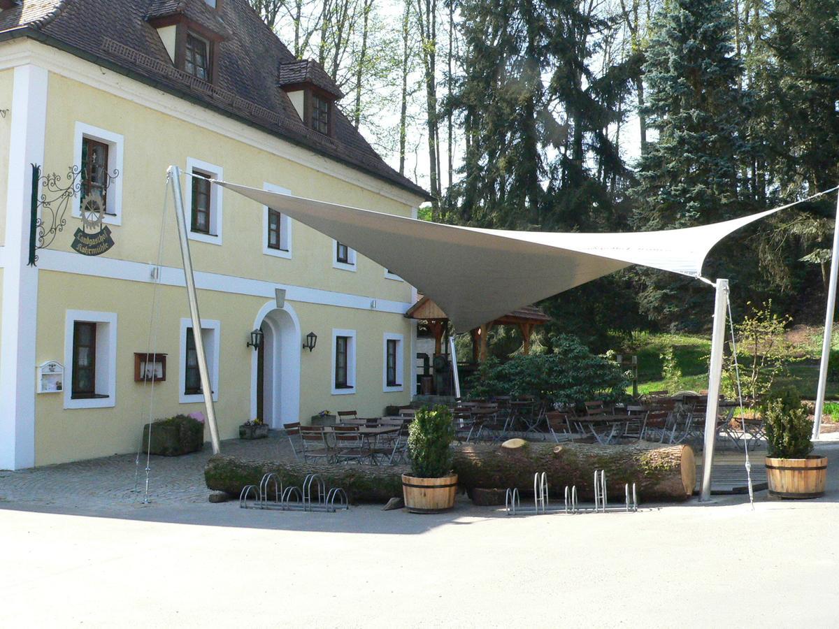 Landhotel Kahrmuehle Pressath Exteriör bild